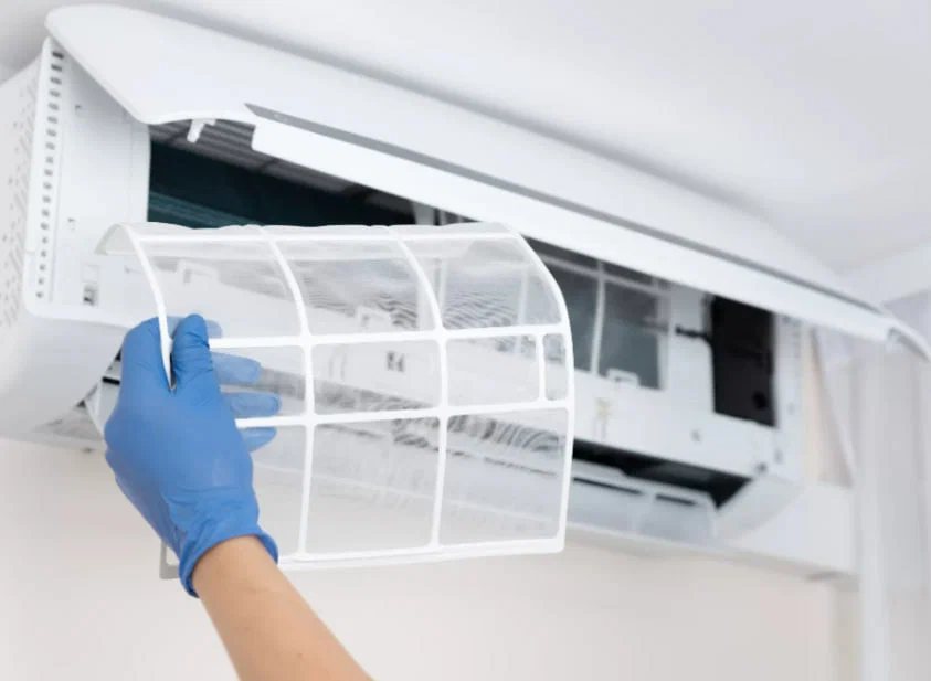 شركة تنظيف مكيفات بالدمام والخبر والقطيف والظهران | شركة امواج كلين